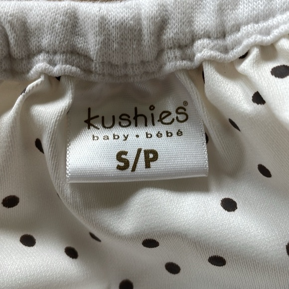🌷5/$20🌷 Kushies Training Pants size Small - Picture 3 of 8